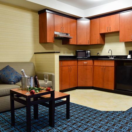 Fairfield Inn Hartford Airport Windsor Locks Dış mekan fotoğraf