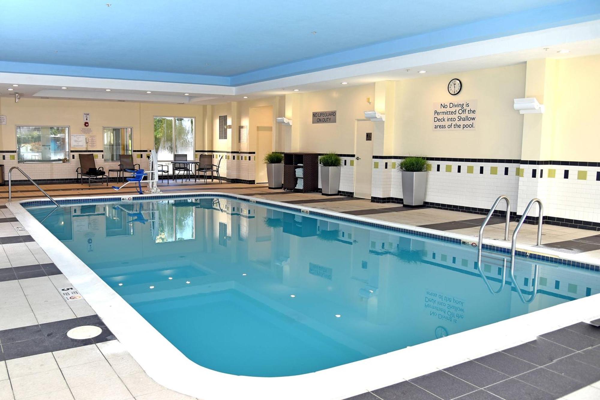 Fairfield Inn Hartford Airport Windsor Locks Dış mekan fotoğraf