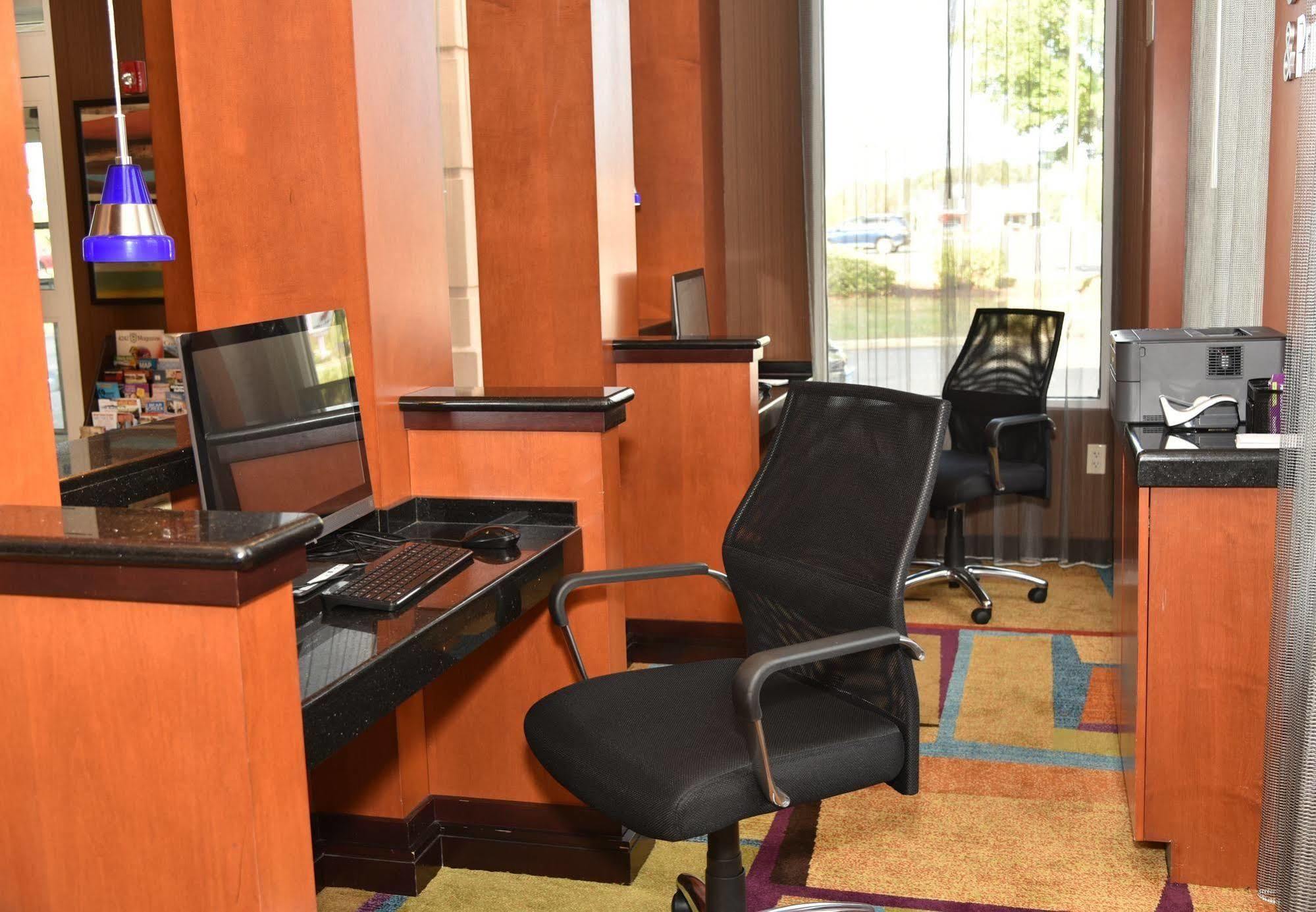 Fairfield Inn Hartford Airport Windsor Locks Dış mekan fotoğraf